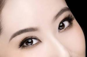 中山三院的朱蕾醫(yī)生如何完美實(shí)現(xiàn)雙眼皮？案例分享，引發(fā)您的興趣了嗎？