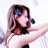 蒼翌菲