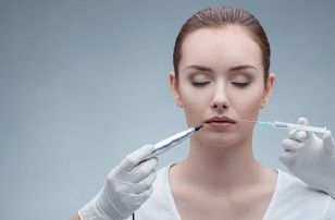 脂肪豐胸的效果能維持多久？可能存在副作用嗎？