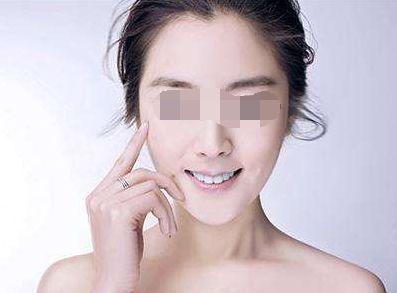 臀部整形，維持時(shí)長(zhǎng)和方法揭秘！看看專家怎么說
