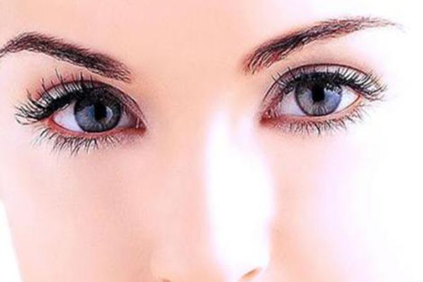 山西省眼科醫(yī)院整形科有哪些醫(yī)生？眼科醫(yī)院整形科的醫(yī)生有哪些成功案例？