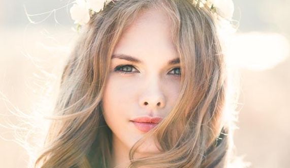 夏季安全嫩膚，彩光療程術后妝容定妝何時適宜？