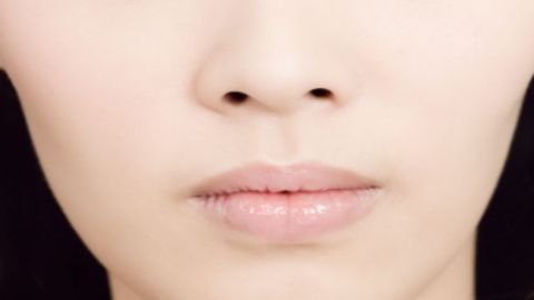 成都口碑醫(yī)美院瞬間打造完美提眉效果，好評如潮！