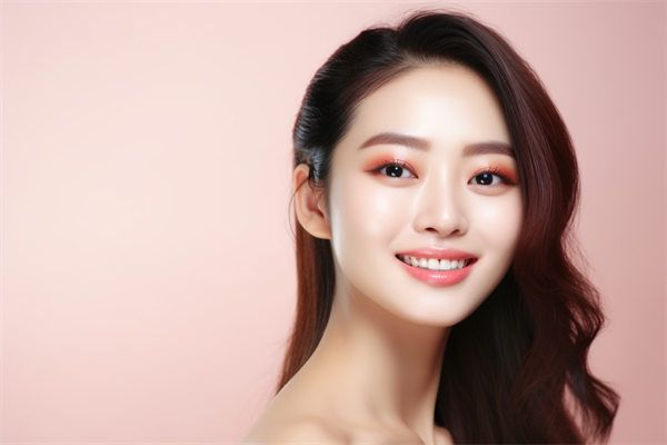 假體隆鼻配合真皮寄植的臨床優(yōu)勢 假體隆鼻配合真皮寄植的臨床優(yōu)勢