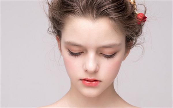 深圳婳美醫(yī)療美容：權(quán)威醫(yī)生陣容，塑美不凡