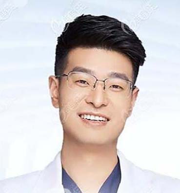 彭超 彭超