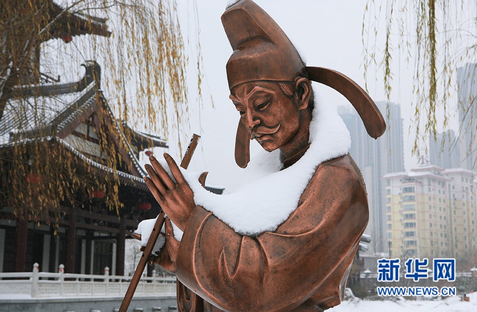 瑞雪降中原，洛河岸邊賞雪景