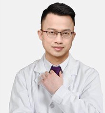 譚云