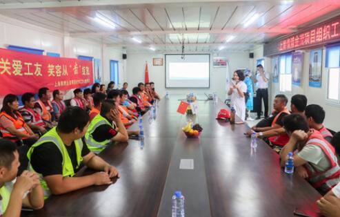 &ldquo;小病挺，大病拖&rdquo; 農(nóng)民工的健康保障如何破題？