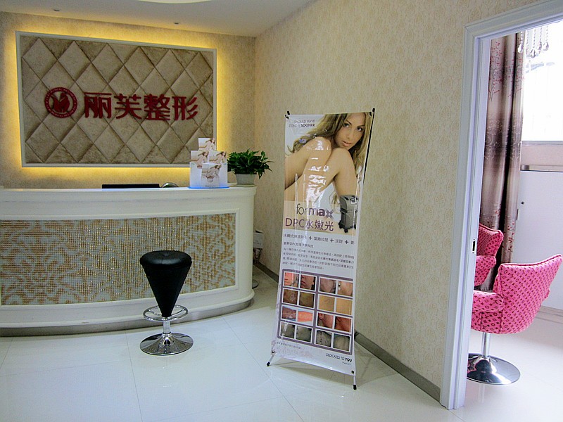 3-200223214055T9.jpg