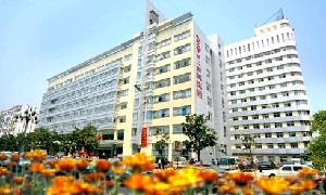 南昌大學第二附屬醫(yī)院整形美容科內(nèi)切眼袋怎么樣？內(nèi)切去眼袋有何優(yōu)缺點？