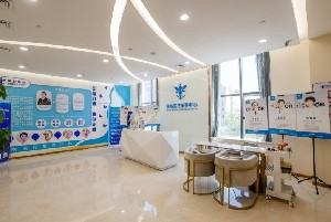 石家莊美然整形吸脂祛眼袋有何優(yōu)勢(shì)？有副作用嗎？
