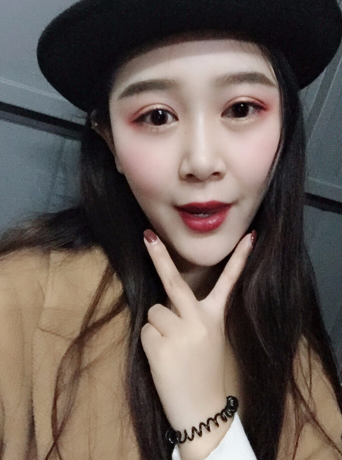 青島集美整形醫(yī)院做硅膠墊下巴怎么樣？趙煜楠醫(yī)生硅膠墊下巴真人案例