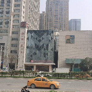 西安高一生整形醫(yī)院軟骨隆鼻效果如何？?jī)r(jià)格貴嗎？