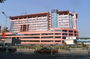北京市海淀醫(yī)院吸脂瘦臉效果如何？風(fēng)險大嗎？