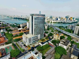 柳州世柳鐵中心醫(yī)院豐額頭有何優(yōu)點(diǎn)？效果能持續(xù)多久？