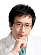 深圳廣濟(jì)門(mén)診部醫(yī)療美容科李周赫醫(yī)生