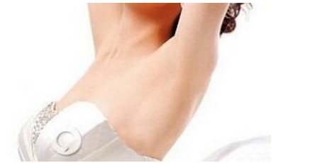 乳房下垂如何矯正？乳房下垂矯正的費用是多少？