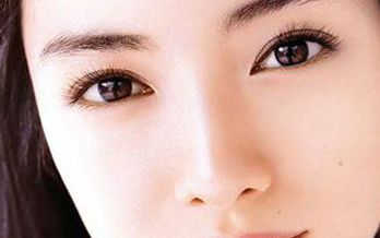 開眼角手術(shù)怎么做？