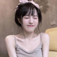 秦?，?/></div>
                            <div>秦?，?/div>
                            <div style=