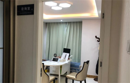 長(zhǎng)春張志田醫(yī)療美容診所_咨詢室