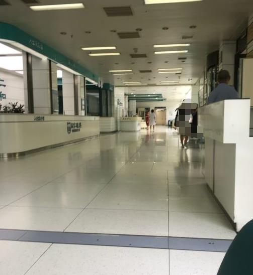 長春同仁眼科醫(yī)院_走廊