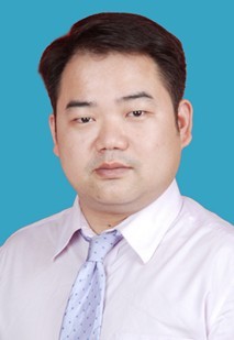 易誠(chéng).jpg