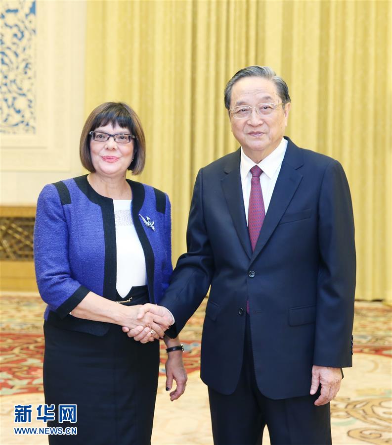 11月27日，全國(guó)政協(xié)主席俞正聲在北京會(huì)見塞爾維亞國(guó)民議會(huì)議長(zhǎng)戈伊科維奇。新華社記者 姚大偉 攝