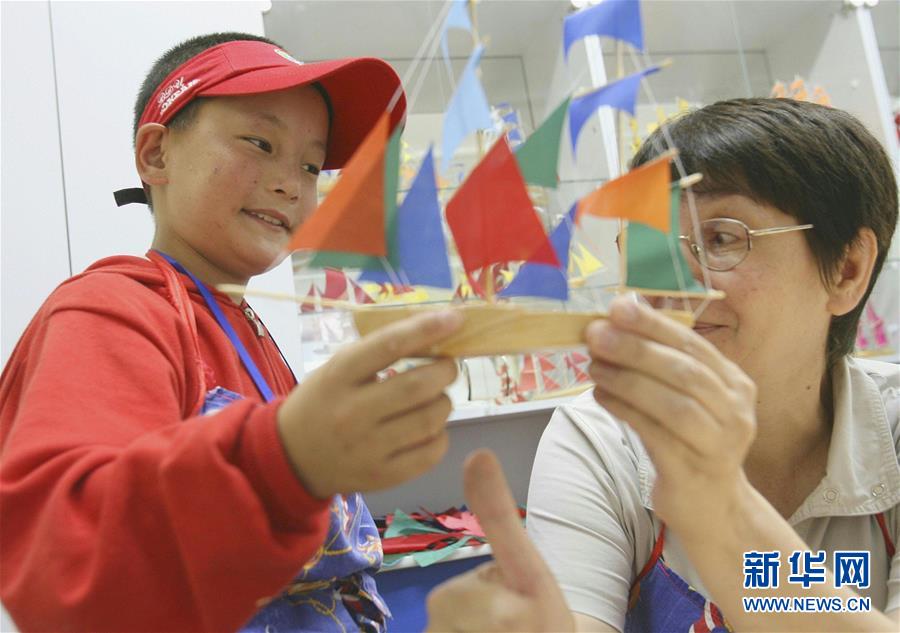 （新華全媒頭條&middot;圖文互動(dòng)）（6）在愛的海洋里成長(zhǎng)&mdash;&mdash;記&ldquo;海洋&rdquo;全俄兒童中心接收汶川地震災(zāi)區(qū)兒童療養(yǎng)十周年