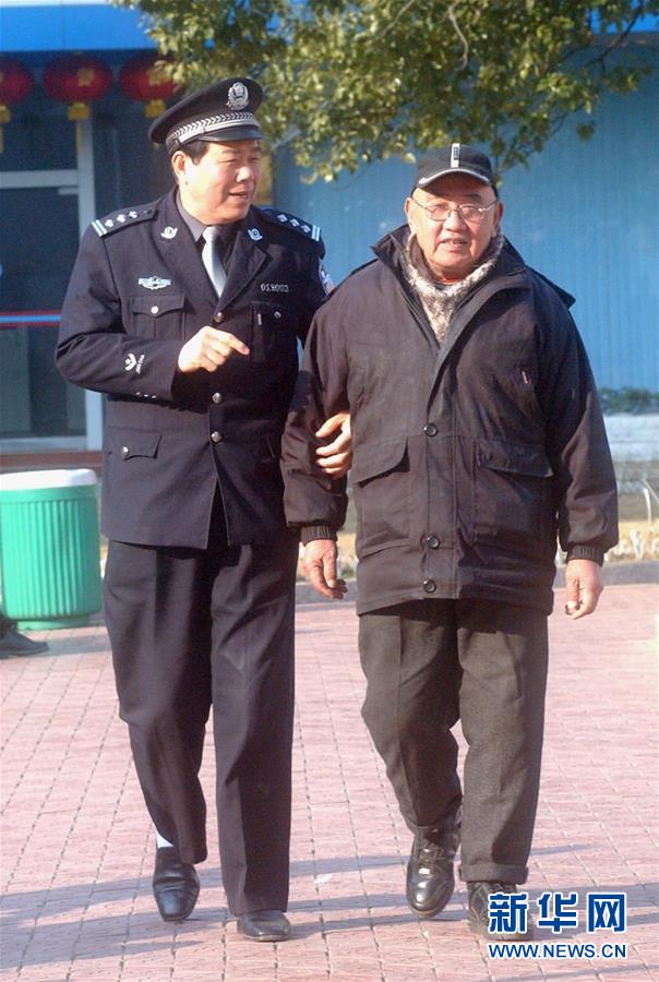 （改革先鋒風(fēng)采&middot;圖文互動）（3）邱娥國：串百家門，認(rèn)百家人，知百家情，辦百家事 