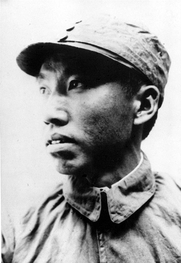 （為了民族復(fù)興&middot;英雄烈士譜&middot;圖文互動(dòng)）左權(quán)：愿拼熱血衛(wèi)吾華