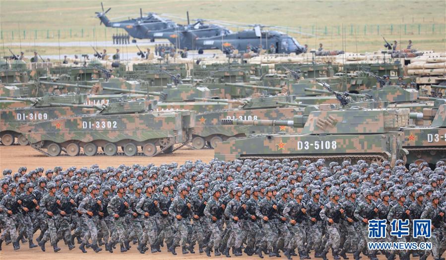 （新華全媒頭條&middot;強(qiáng)軍思想引領(lǐng)新征程&middot;圖文互動(dòng)）（5）那一刻，我們光榮接受檢閱