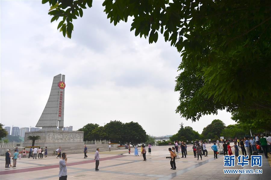 （新華全媒頭條&middot;壯麗70年&middot;奮斗新時代&mdash;&mdash;記者再走長征路&middot;圖文互動）（5）跨越&ldquo;第一渡&rdquo;　長征出發(fā)地&ldquo;換了人間&rdquo;