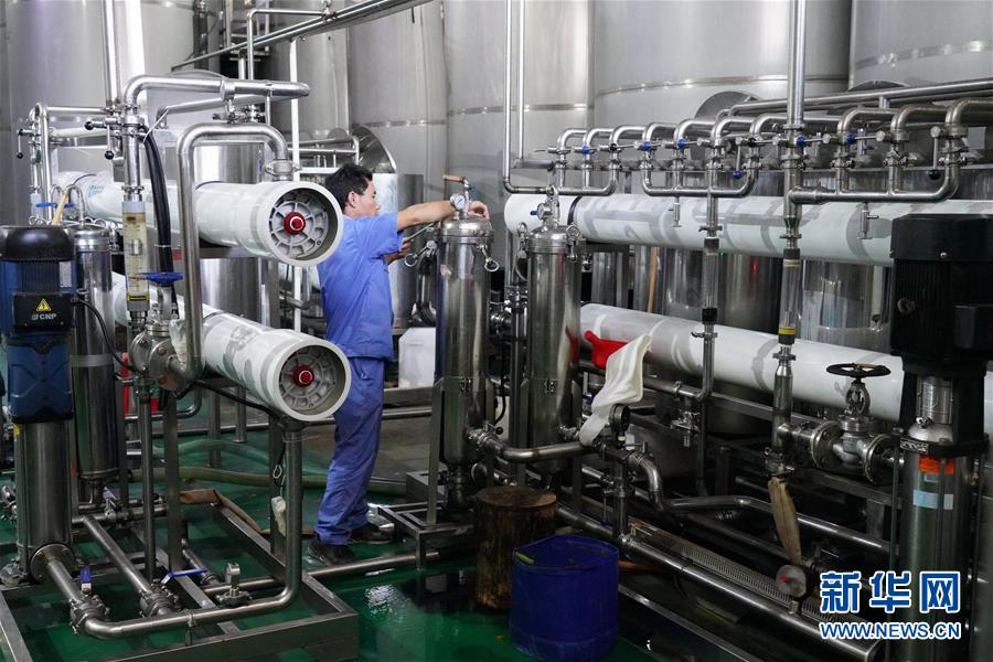 （在習近平新時代中國特色社會主義思想指引下&mdash;&mdash;新時代新作為新篇章&middot;總書記關心的百姓身邊事&middot;圖文互動）（1）大污染變身&ldquo;大寶藏&rdquo;：治理畜禽糞污，他們這樣干！