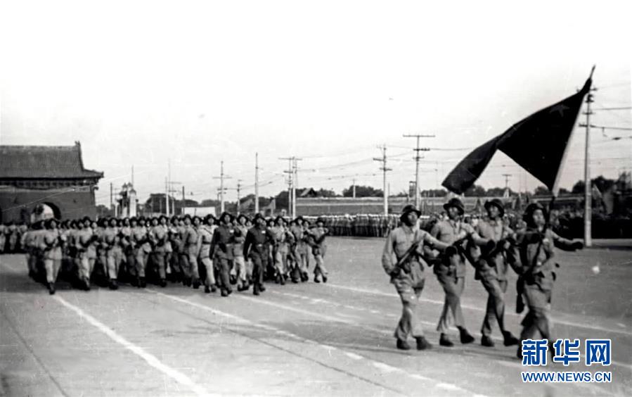 （壯麗70年&middot;奮斗新時(shí)代&mdash;&mdash;新中國(guó)崢嶸歲月&middot;圖文互動(dòng)）（4）新中國(guó)誕生