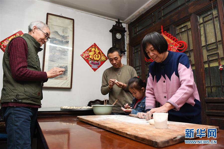 （新華全媒頭條&middot;圖文互動）（6）循著習(xí)近平總書記足跡感受新時代新年味