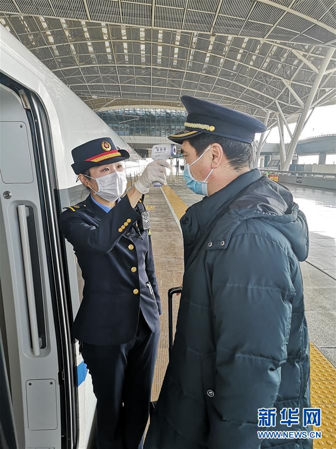 （聚焦疫情防控&middot;圖文互動）（4）千里乘車目擊記