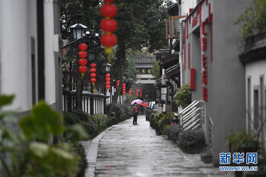 （在習(xí)近平新時代中國特色社會主義思想指引下&mdash;&mdash;新時代新作為新篇章&middot;習(xí)近平總書記關(guān)切事&middot;圖文互動）（4）鑄成防疫&ldquo;鐵軍&rdquo;&mdash;&mdash;基層防疫&ldquo;硬核&rdquo;故事
