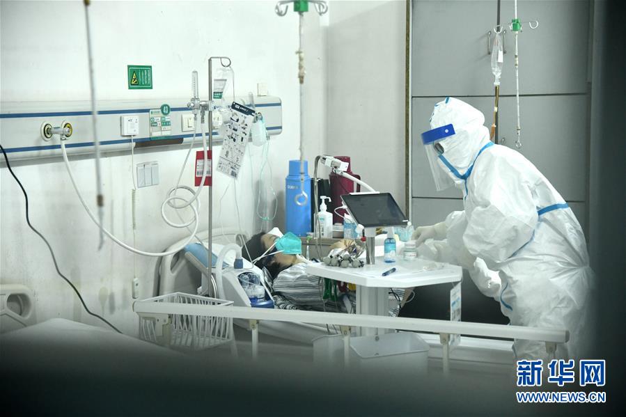 （在習近平新時代中國特色社會主義思想指引下&mdash;&mdash;新時代新作為新篇章&middot;習近平總書記關切事&middot;圖文互動）（2）高擎利劍驅(qū)疫魔&mdash;&mdash;科研攻關助力湖北戰(zhàn)&ldquo;疫&rdquo;記