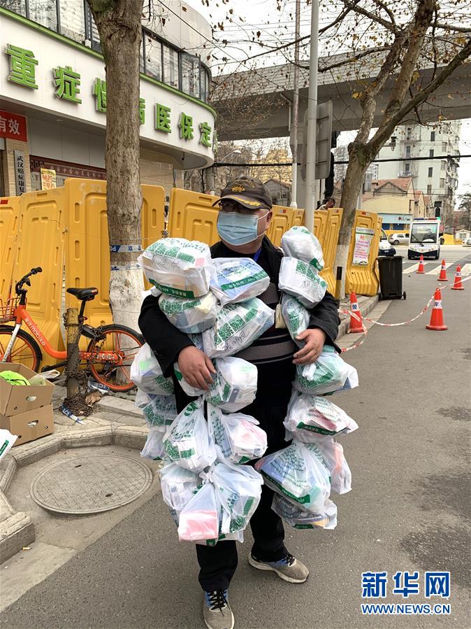 （新華全媒頭條&middot;圖文互動(dòng)）（8）一鼓作氣，不勝不休！&mdash;&mdash;寫(xiě)在疫情防控阻擊戰(zhàn)的關(guān)鍵時(shí)刻