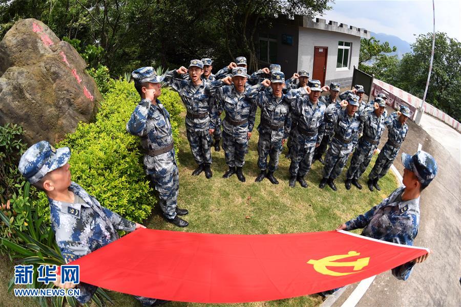 （圖文互動(dòng)）（3）共和國(guó)的&ldquo;千里眼&rdquo;&mdash;&mdash;人民空軍雷達(dá)兵70年建設(shè)發(fā)展巡禮