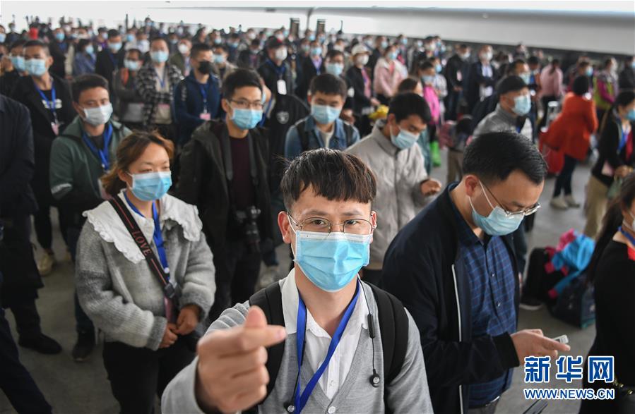 （新華全媒頭條&middot;圖文互動）（15）上下同心，守望相助&mdash;&mdash;中國抗疫眾志成城的生動實(shí)踐