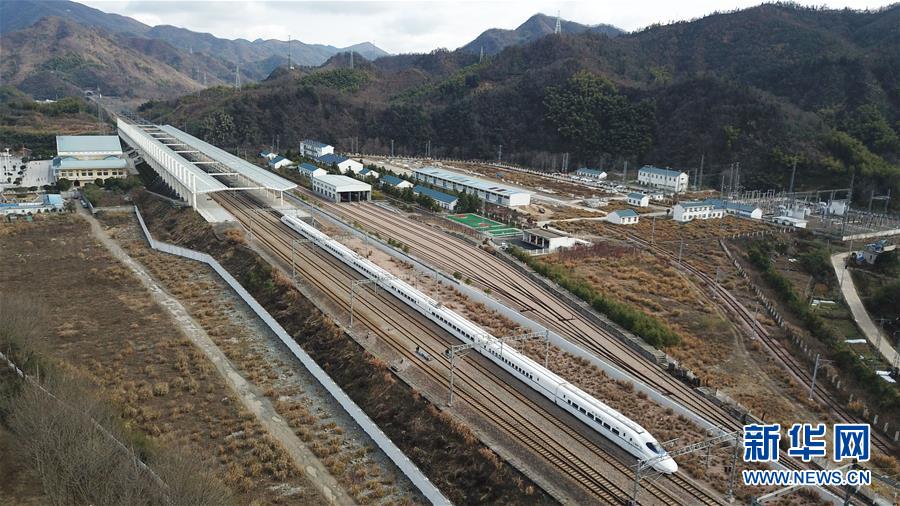 （新華全媒頭條&middot;圖文互動）（3）紅土地上的&ldquo;綠色減貧&rdquo;決戰(zhàn)&mdash;&mdash;大別山&ldquo;將軍縣&rdquo;金寨脫貧紀(jì)實(shí)