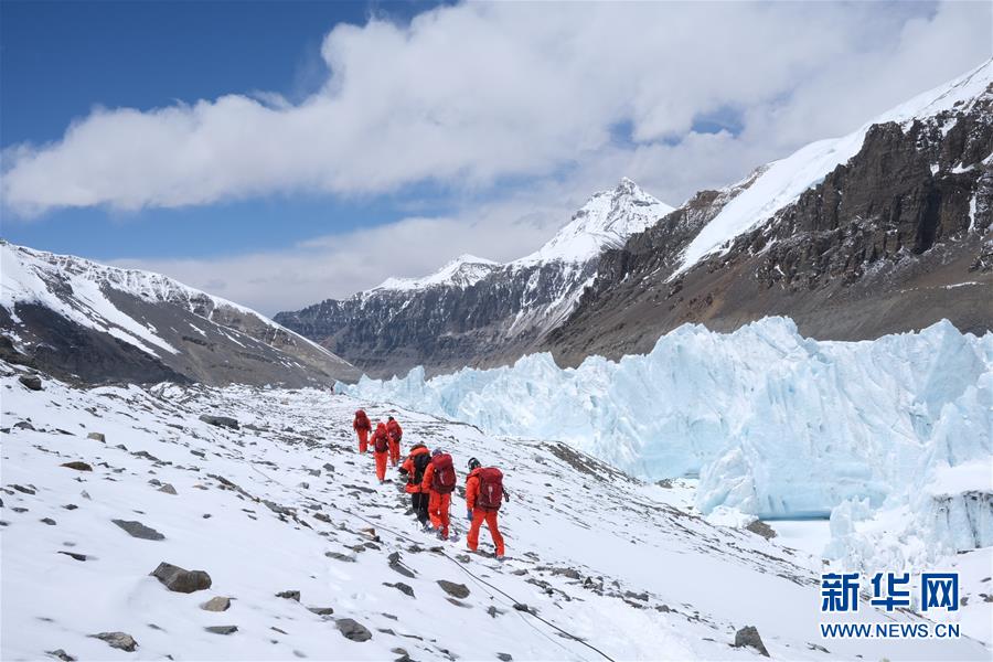 （2020珠峰高程測量）（2）2020珠峰高程測量登山隊(duì)將分兩批撤回大本營休整