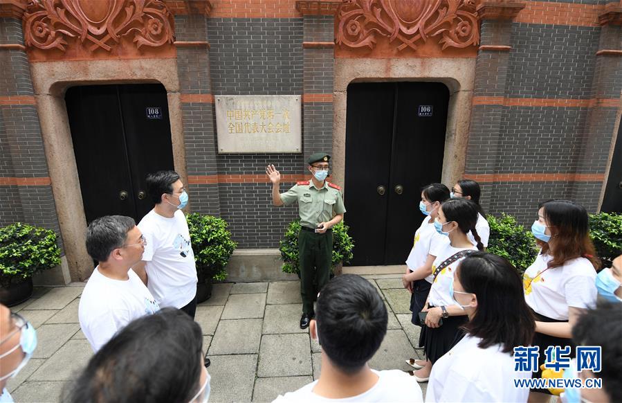（圖文互動(dòng)）（1）用黨史鑄軍魂 永葆初心使命&mdash;&mdash;上海武警戰(zhàn)士連續(xù)21年講述黨史故事記事