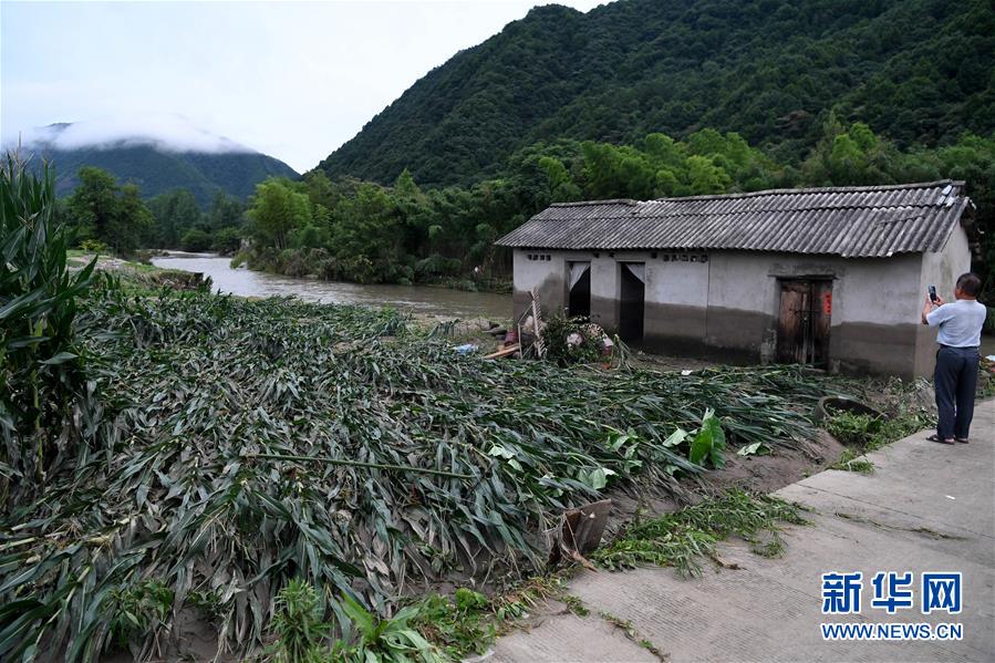 （防汛抗洪&middot;圖文互動(dòng)）（2）山洪過(guò)境24小時(shí)&mdash;&mdash;安徽旌德&ldquo;水退人進(jìn)&rdquo;保脫貧見(jiàn)聞