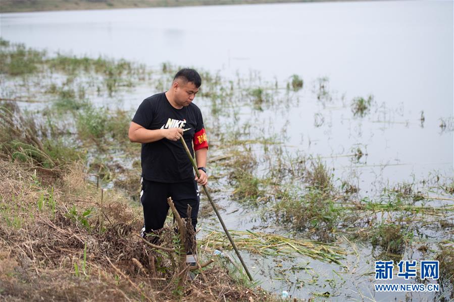 （防汛抗洪&middot;圖文互動(dòng)）（2）在大堤上成長(zhǎng)，為人民守護(hù)&mdash;&mdash;洪水中的青年&ldquo;生力軍&rdquo;