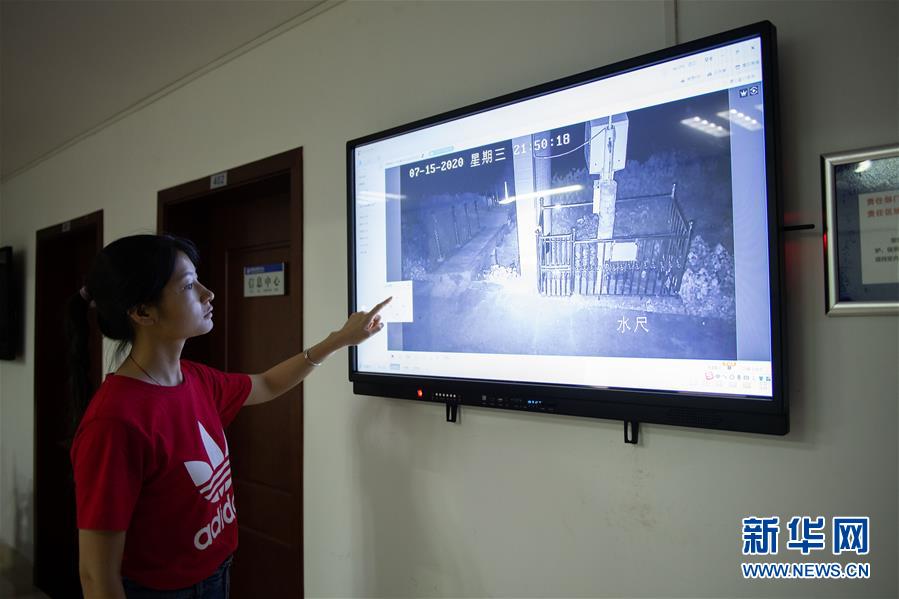 （防汛抗洪&middot;圖文互動(dòng)）（5）在大堤上成長(zhǎng)，為人民守護(hù)&mdash;&mdash;洪水中的青年&ldquo;生力軍&rdquo;