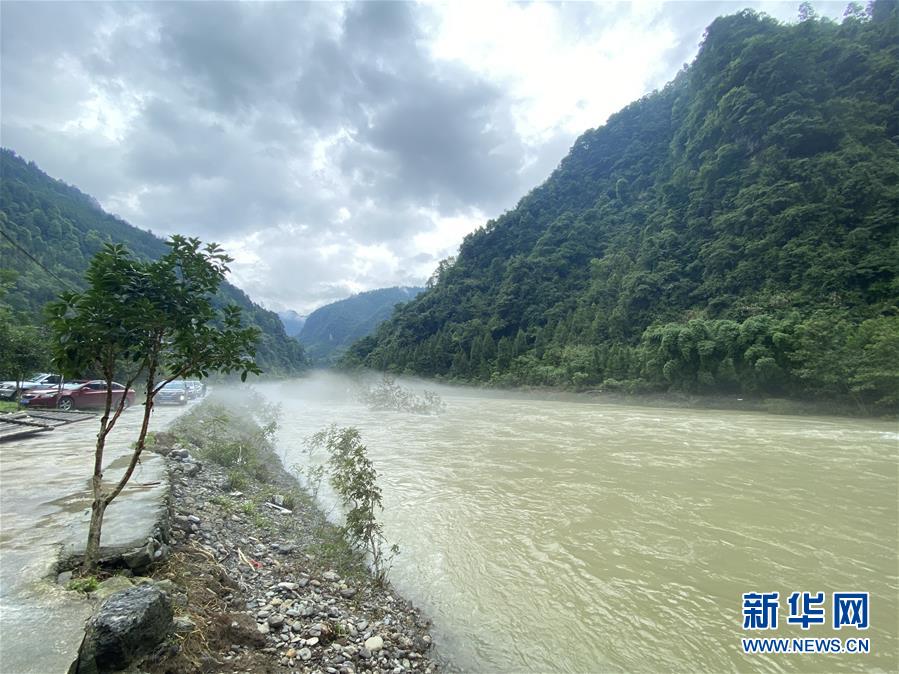（防汛抗洪&middot;圖文互動(dòng)）（1）山洪襲來(lái)前，澧水河畔大轉(zhuǎn)移