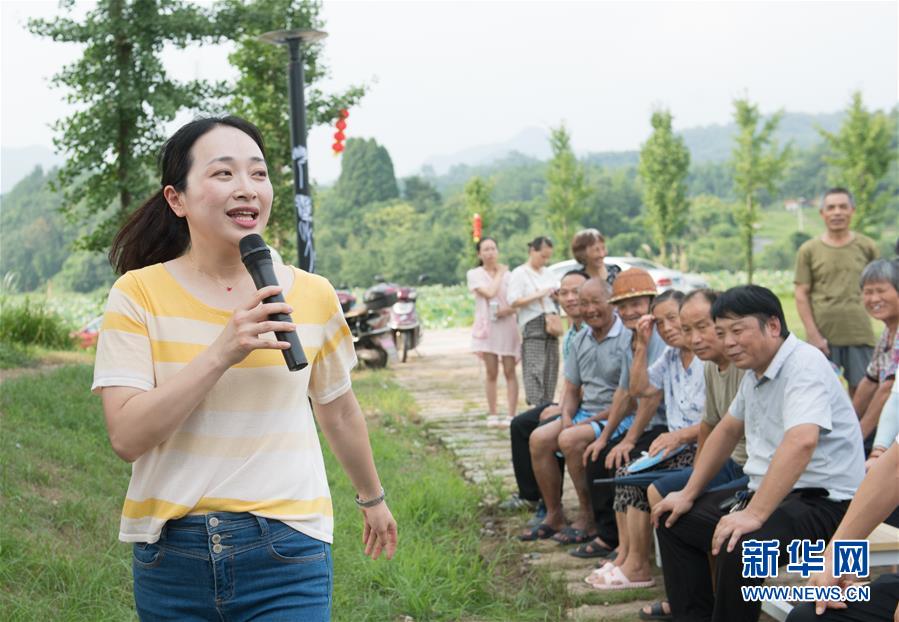 （新華全媒頭條&middot;圖文互動(dòng)）（3）讓有信仰的年輕人講信仰的故事&mdash;&mdash;浙江青年宣講團(tuán)的&ldquo;后浪潮音&rdquo;